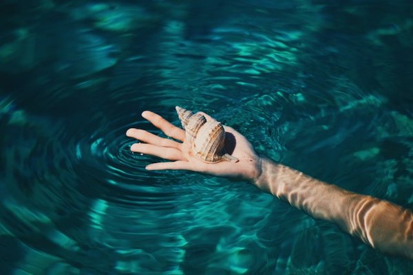 Découvrez les campings avec piscine en Ardèche